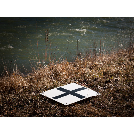 Zemes marka droniem ar krustu no abām pusēm 350x350 mm